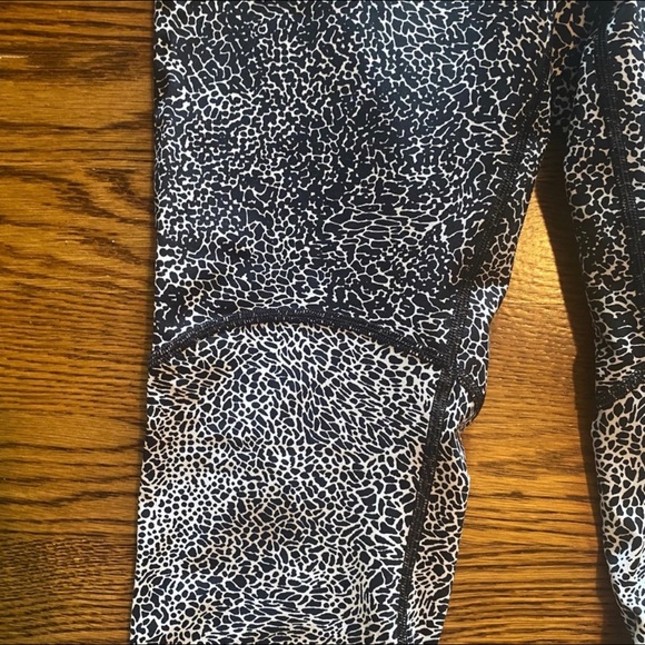 NWOT Lululemon Wunder Under Leggings - Picture 7 of 7